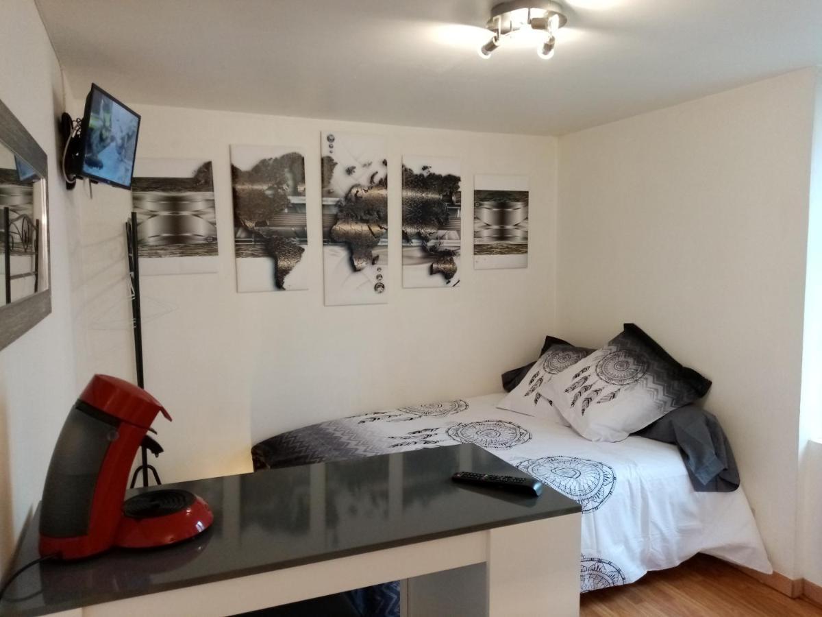 Studio 10 Avec Wifi Limoges Exterior photo